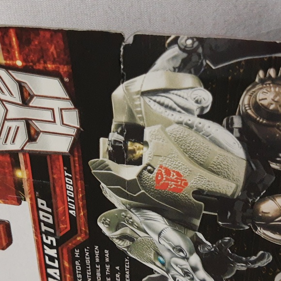 Transformers Scout Class Action Figure Backstop FACTORY SEALED w Box Damage - Picture 5 of 15